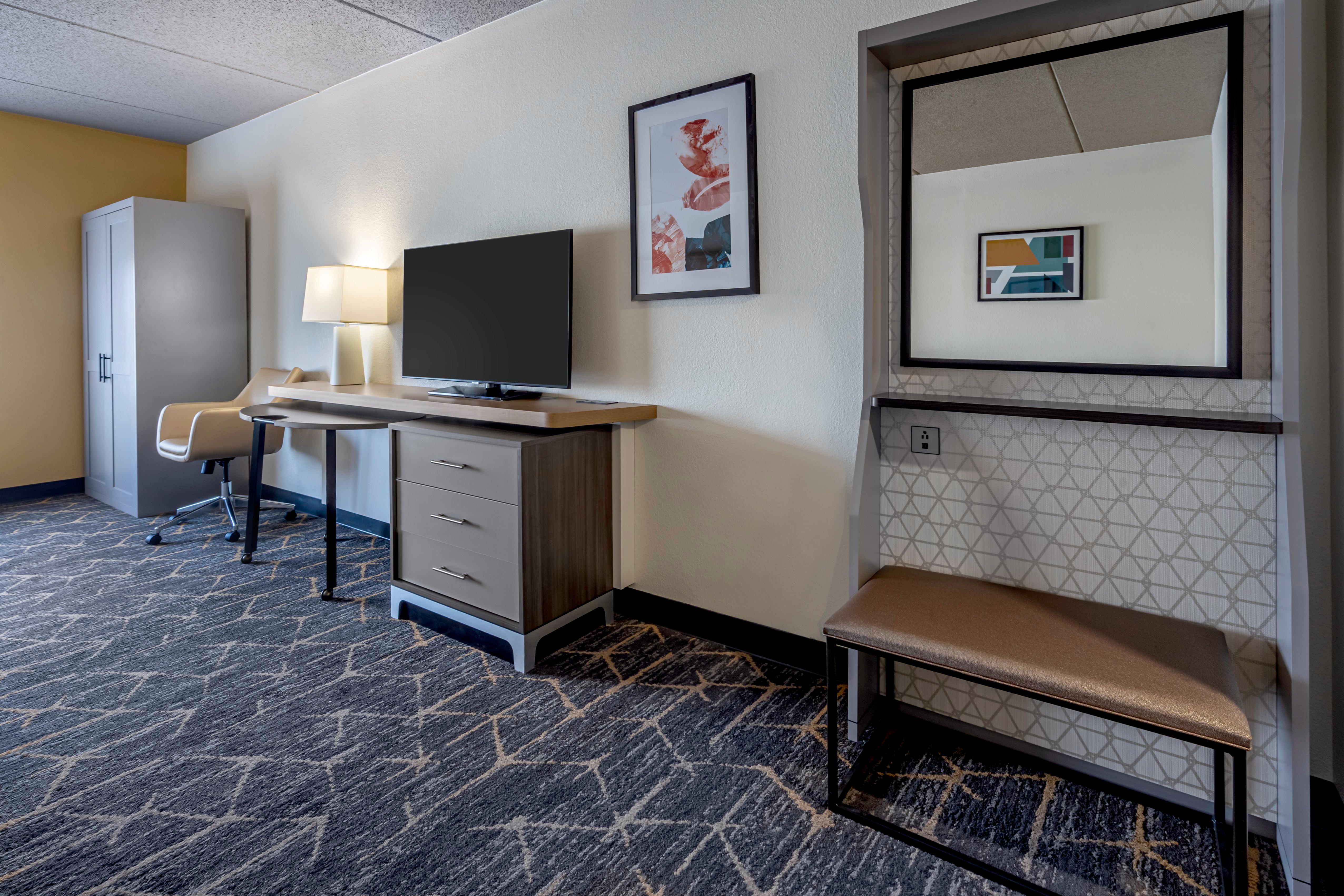 Holiday Inn & Suites Wausau-Rothschild By Ihg Exterior foto