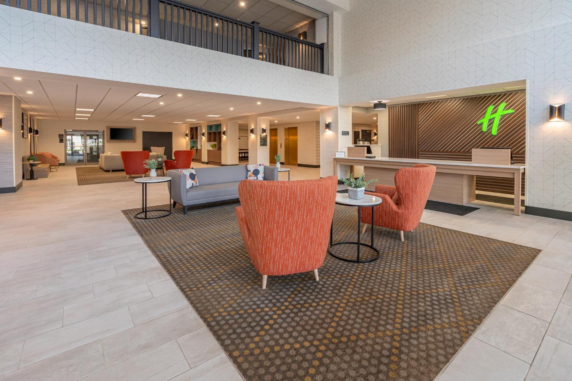Holiday Inn & Suites Wausau-Rothschild By Ihg Exterior foto